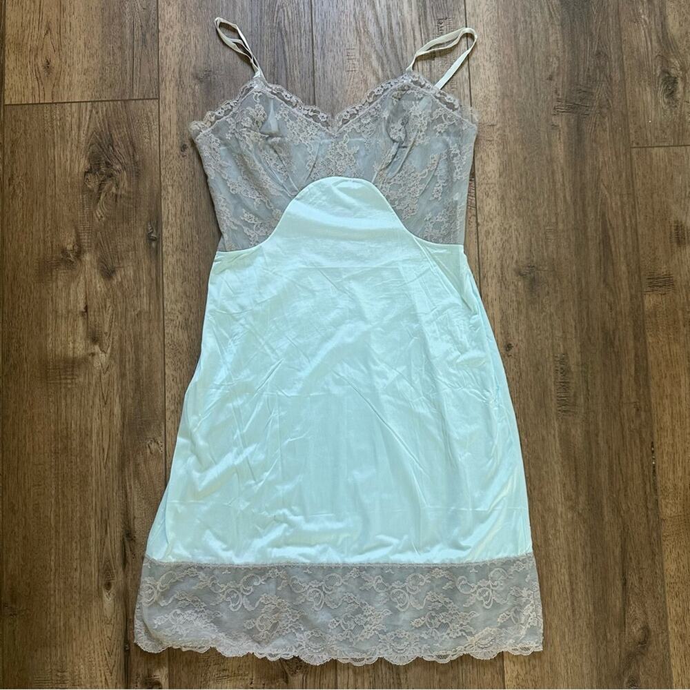 Vintage Roger’s Satin-Glo Lace Chemise, Nylon Tricot, Slip, 50’s, 60’s, Lingerie